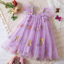 Carregar imagem no visualizador da galeria, Vestido de tul con bordados de flores y alas de mariposa