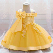 Carregar imagem no visualizador da galeria, Vestido con hombro recto y bordado de flores con moño