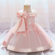 Carregar imagem no visualizador da galeria, Vestido con hombro recto y bordado de flores con moño