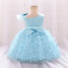 Cargar imagen en el visor de la galería, Vestido con moño en el hombro y falda de tul con mariposas