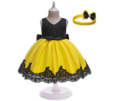 Cargar imagen en el visor de la galería, Vestido con encajes, moño y vincha