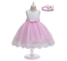 Cargar imagen en el visor de la galería, Vestido con encajes, moño y vincha