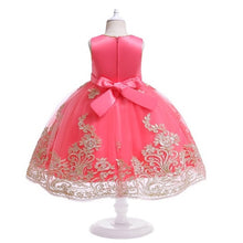 Cargar imagen en el visor de la galería, Vestido liso con detalles de encaje dorado