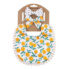 Carregar imagem no visualizador da galeria, Pack de 2 vinchas y babero estampado