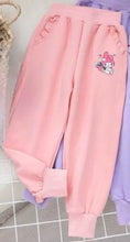 Carregar imagem no visualizador da galeria, Pantalón rosa tipo moletón de My Melody y bolsillos (Sanrio)
