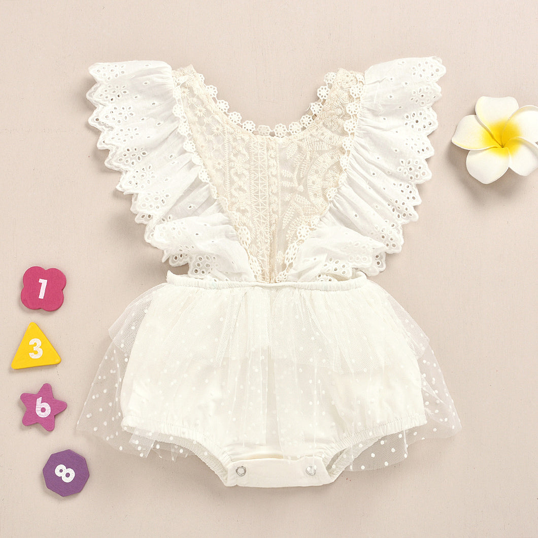 Body con volado de broderie y tul