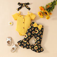 Carregar imagem no visualizador da galeria, Body amarillo acanalado y pantalón pata ancha negro de girasoles con vincha
