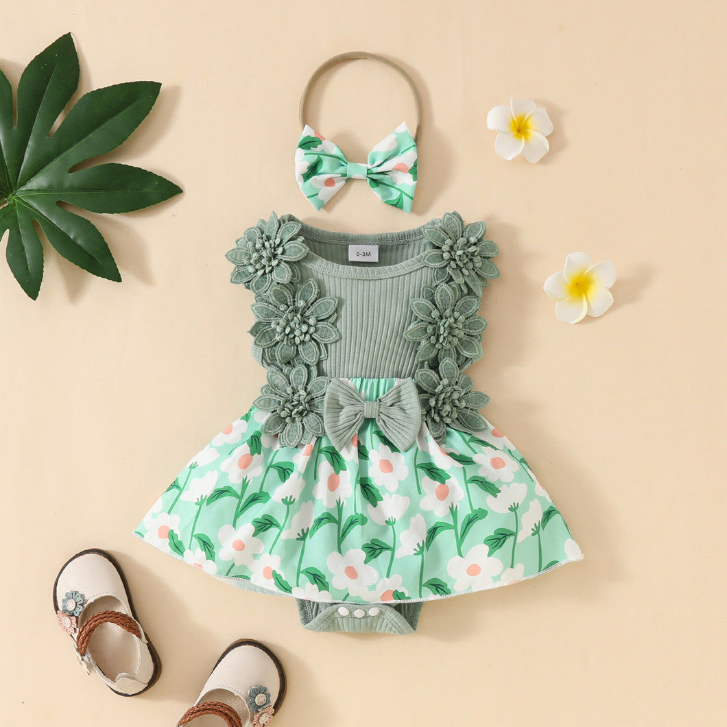 Body vestido acanalado verde con bordado de flores y vincha