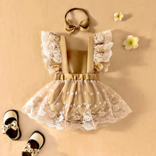 Carregar imagem no visualizador da galeria, Body vestido beige con volados de encajes y vincha

