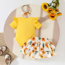 Carregar imagem no visualizador da galeria, Body amarillo con botones, pollera de girasoles y vincha
