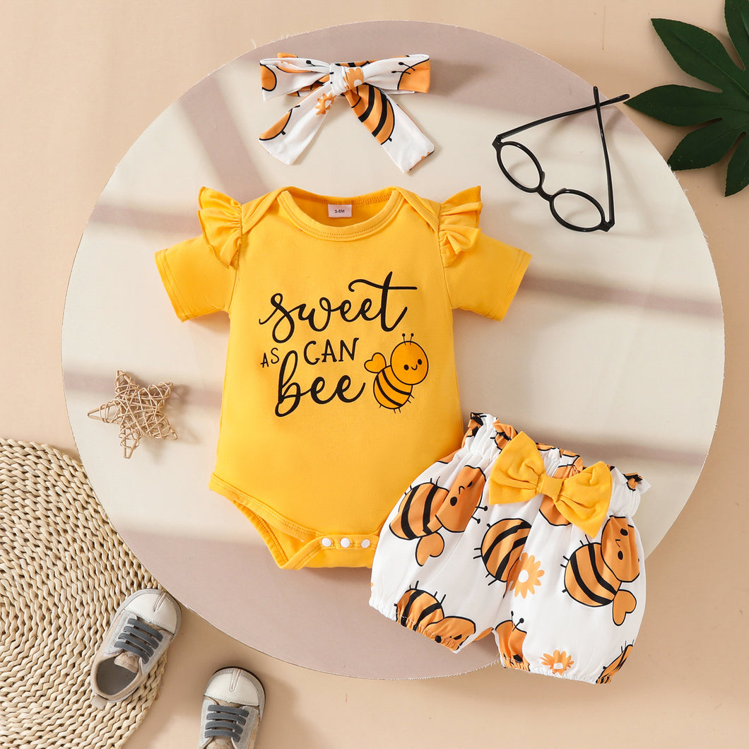 Body mostaza con short blanco de abejas y vincha