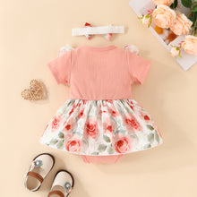 Carregar imagem no visualizador da galeria, Body vestido salmón con estampas de flores y vincha
