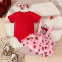 Carregar imagem no visualizador da galeria, Body rojo, pollera rosa de frutillas con brillo, tirantes y vincha
