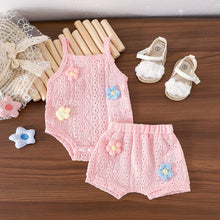 Cargar imagen en el visor de la galería, Body tipo broderie con detalles de flores y short
