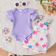 Cargar imagen en el visor de la galería, Body lila con volados y jardinera blanco con flores coloridas
