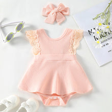 Cargar imagen en el visor de la galería, Body vestido acanalado con encajes y vincha
