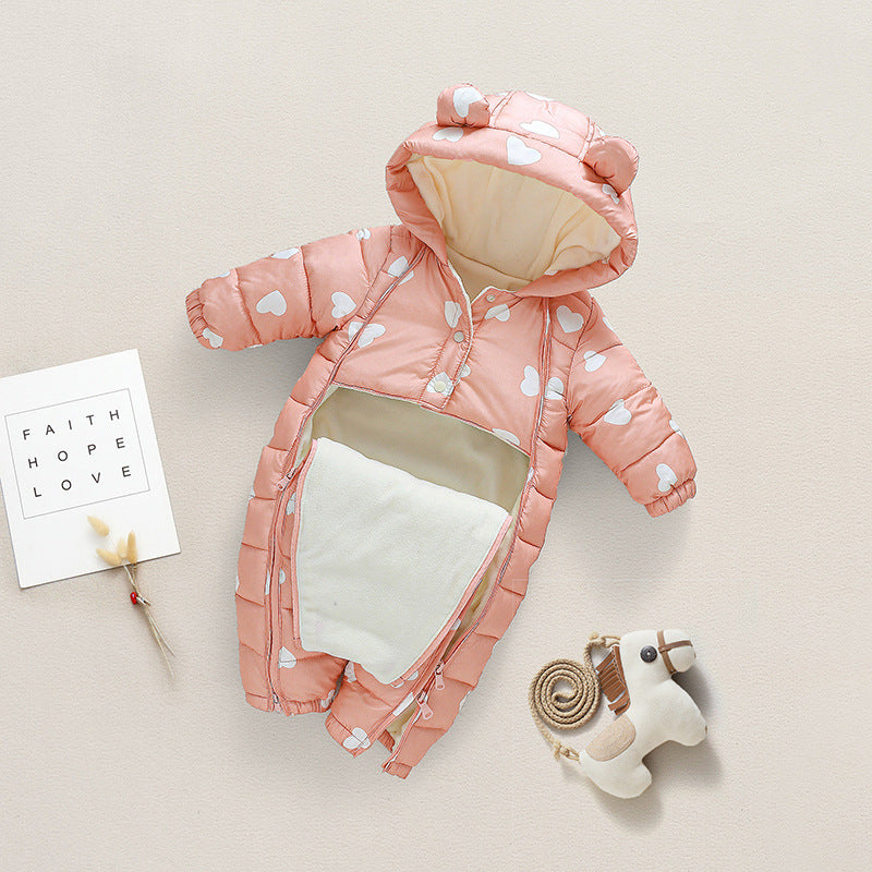Body enterizo polar salmón con estampas de corazones con capucha y orejas
