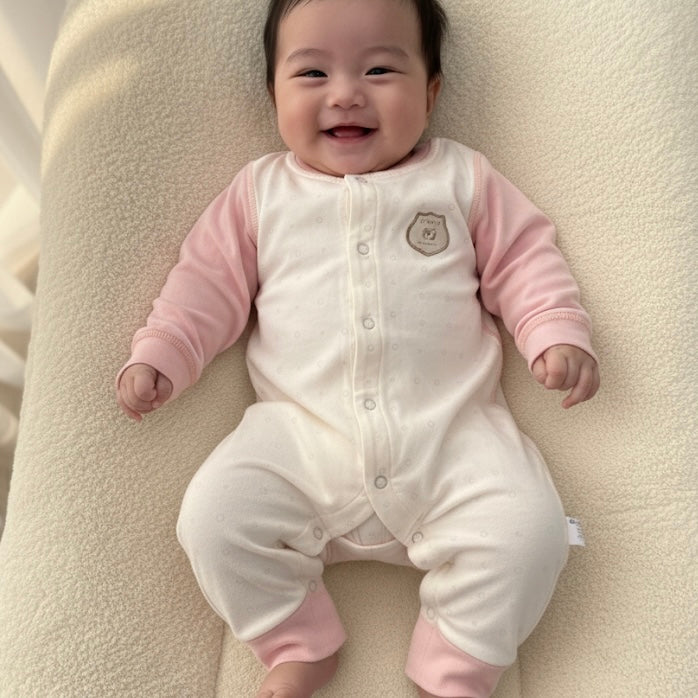 Body enterizo blanco y rosa