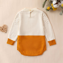 Cargar imagen en el visor de la galería, Body de hilo beige y naranja con bordado de flores
