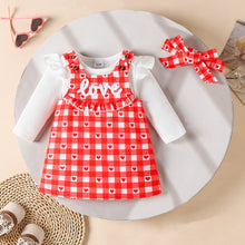 Cargar imagen en el visor de la galería, Body blanco con volados y vestido con cuadros rojo de corazones con vincha
