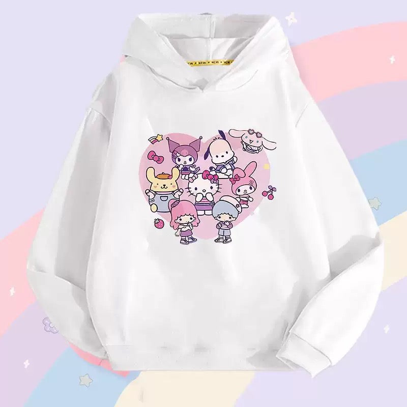 Abrigo con capucha y estampas de Sanrio