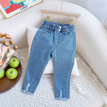Carregar imagem no visualizador da galeria, Pantalón jeans rasgado con bolsillos
