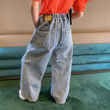 Carregar imagem no visualizador da galeria, Pantalón pata ancha jeans rasgado con bolsillos
