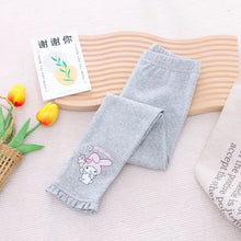 Carregar imagem no visualizador da galeria, Pantalón leggins calcita con diseños (Sanrio)
