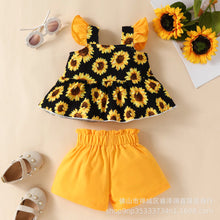 Carregar imagem no visualizador da galeria, Blusa con estampas de girasoles, short mostaza con cinto y vincha
