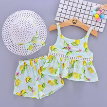 Carregar imagem no visualizador da galeria, Blusa blanca de limones con short y sombrero
