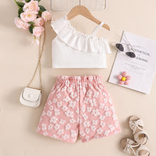 Carregar imagem no visualizador da galeria, Crop blanco con volados y short rosa con bordado de flores
