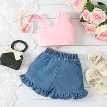 Carregar imagem no visualizador da galeria, Crop rosa con moño grande y short jeans con volado
