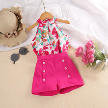 Cargar imagen en el visor de la galería, Blusa cuello alto estampado y short pink con botones
