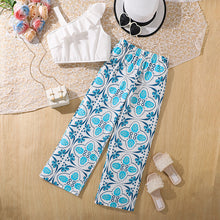 Carregar imagem no visualizador da galeria, Crop top blanco con palazo estampado celeste
