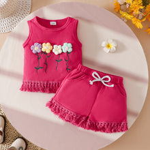 Carregar imagem no visualizador da galeria, Blusa con bordados de flores y short con flecos
