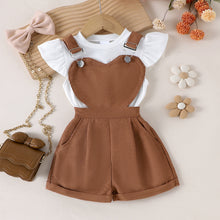 Cargar imagen en el visor de la galería, Blusa con volado blanco y jardinera corderoy
