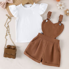 Cargar imagen en el visor de la galería, Blusa con volado blanco y jardinera corderoy
