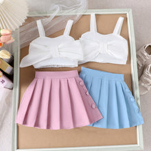 Cargar imagen en el visor de la galería, Crop con moño blanco y short pollera tableado
