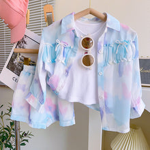 Cargar imagen en el visor de la galería, Blusa blanco con camisa y short colorido
