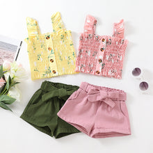 Carregar imagem no visualizador da galeria, Blusa engomado con estampas de flores y short con cinto
