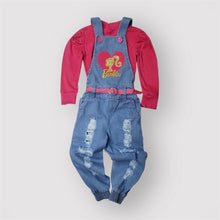 Carregar imagem no visualizador da galeria, Blusa mangas largas acanalada con jardinera jeans de Barbie y cinto
