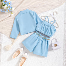 Carregar imagem no visualizador da galeria, Crop top con flor de tul, blazer y short con cinto
