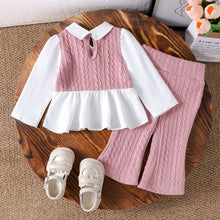 Cargar imagen en el visor de la galería, Blusa blanco con falso chaleco y pantalón pata ancha rosa viejo
