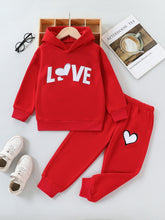 Cargar imagen en el visor de la galería, Abrigo con capucha y pantalón rojo con estampas
