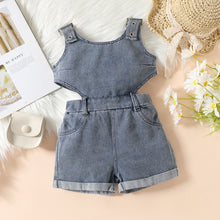 Cargar imagen en el visor de la galería, Jardinera jeans con cintura abierta
