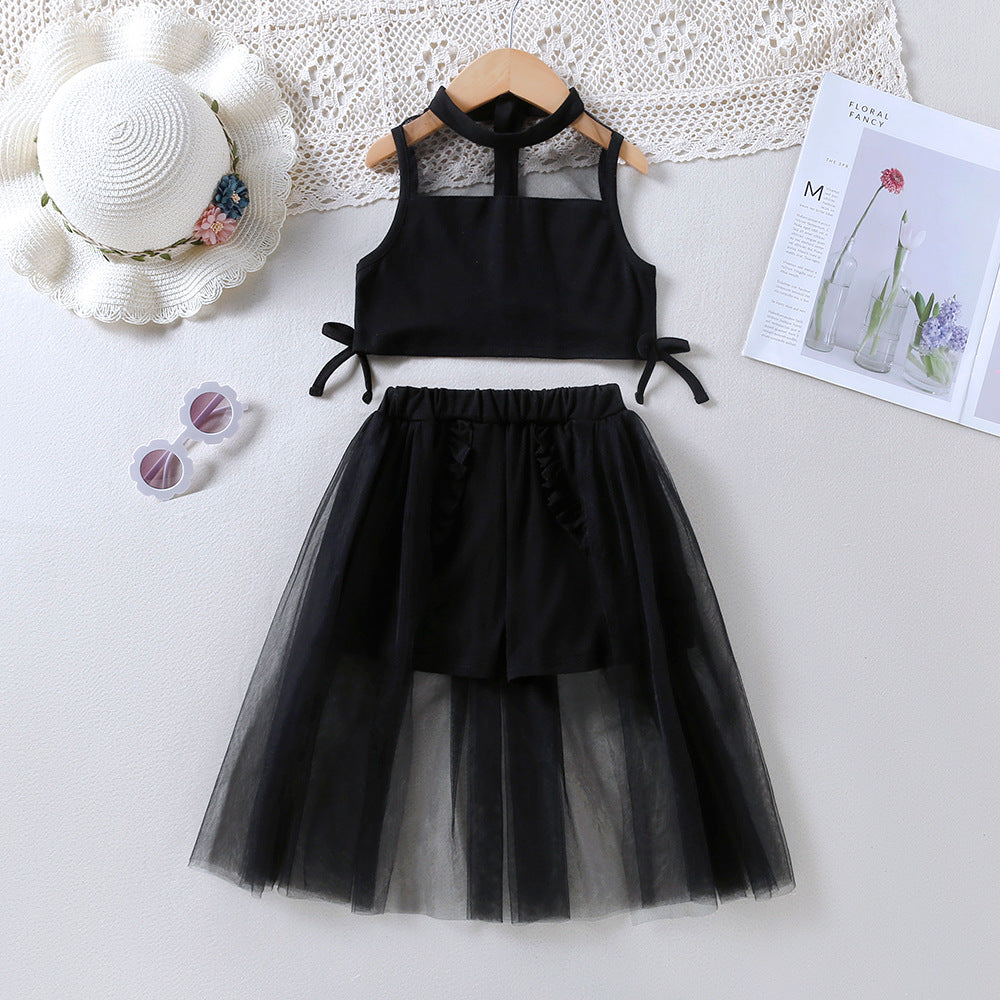 Crop top y short pollera de tul negro