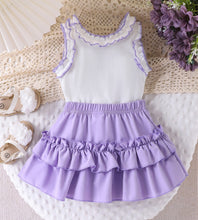 Carregar imagem no visualizador da galeria, Blusa blanco y pollera con volados lila

