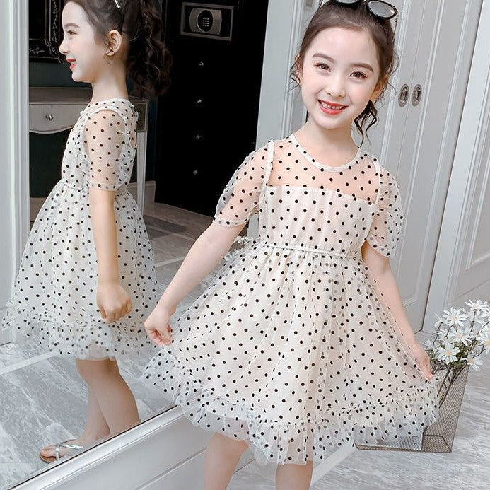 Vestido crema de tul  con motas