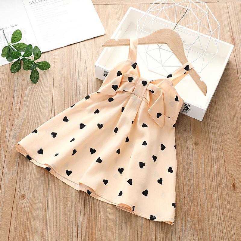 Vestido salmón con estampas de corazones