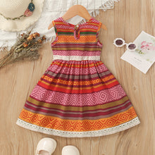 Carregar imagem no visualizador da galeria, Vestido a rayas con estampas varios
